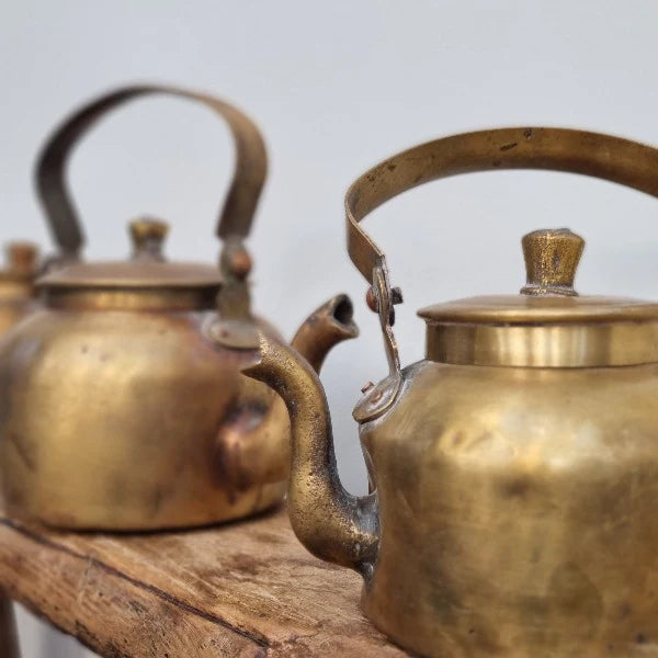 BRASS TEA KETTLE | Creeping Fig