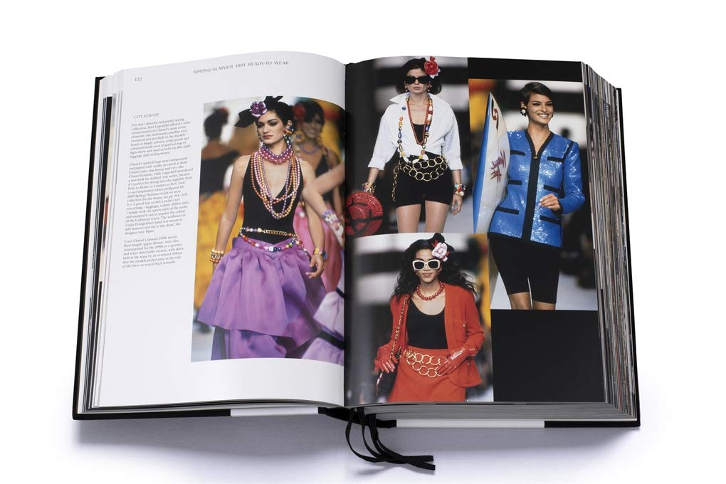 Chanel Catwalk: The Complete Collections | Creeping Fig