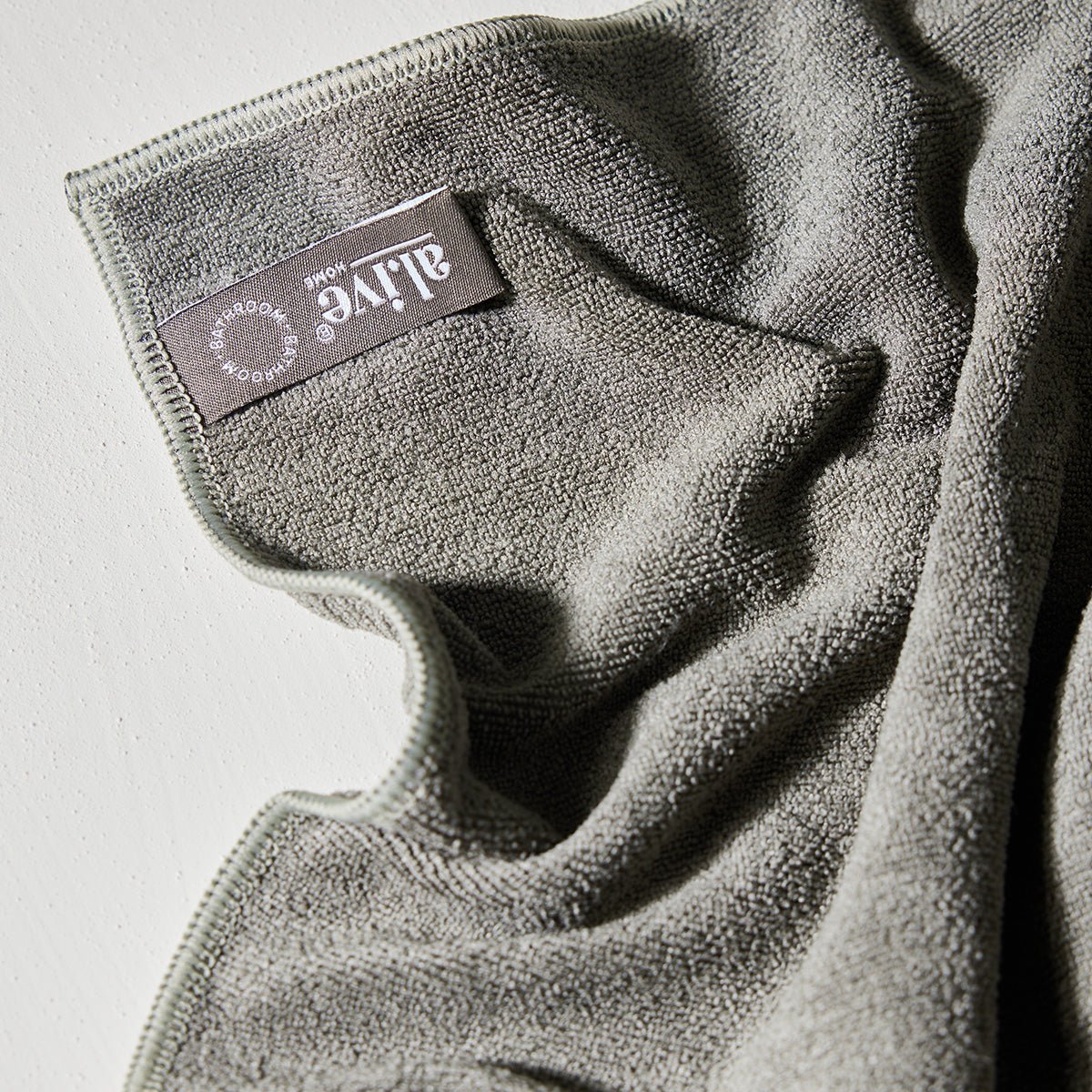 Bathroom Microfibre Cloth | Creeping Fig