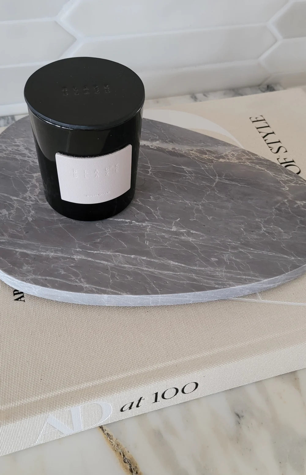 PEBBLE STONE TRIVET | Mystic White | Creeping Fig