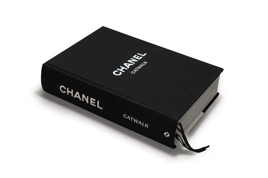 Chanel Catwalk: The Complete Collections | Creeping Fig
