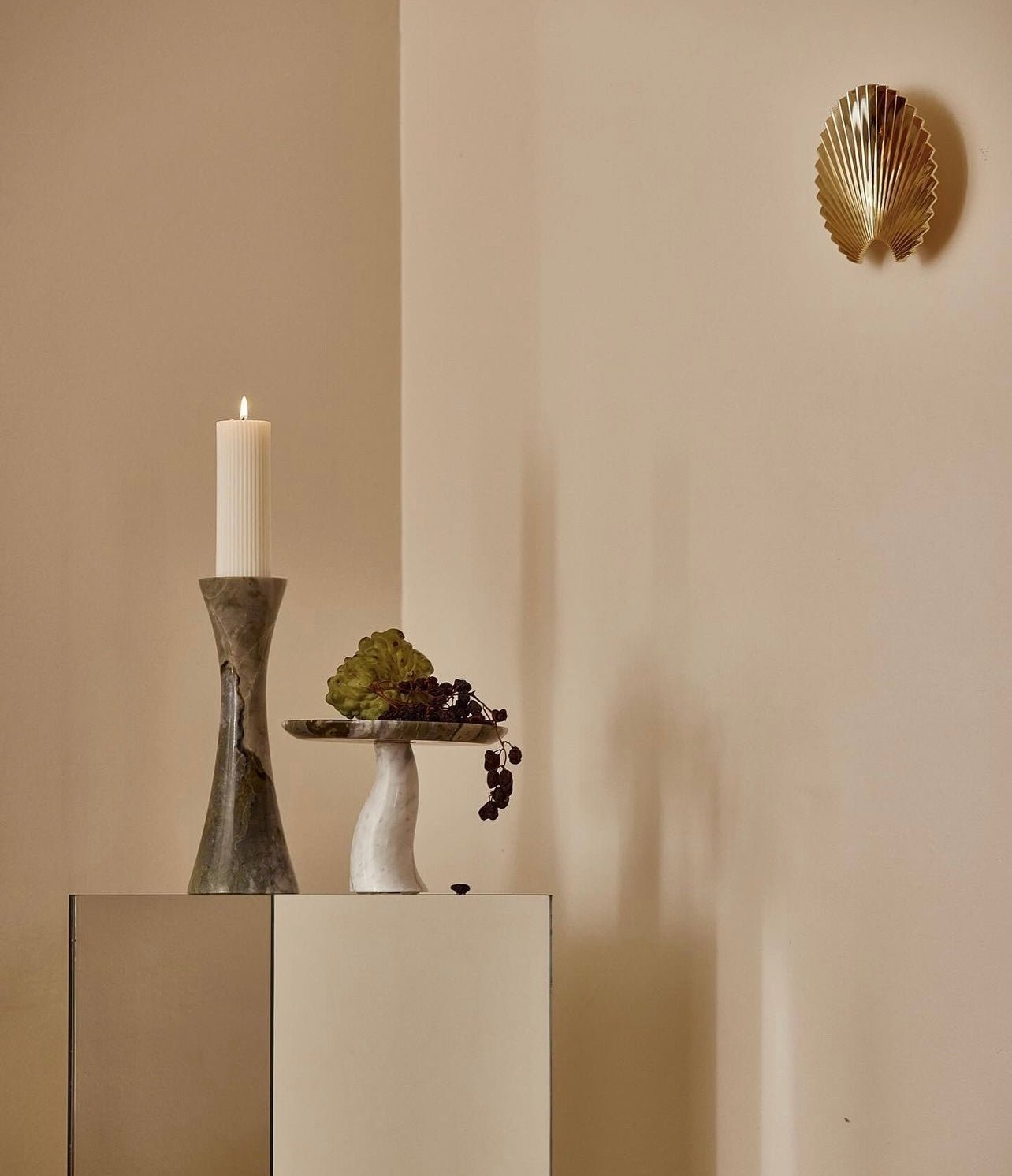 Palm Vase / Candle Holder | Creeping Fig
