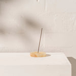 ORIANA ONYX ROUND INCENSE HOLDER | Creeping Fig
