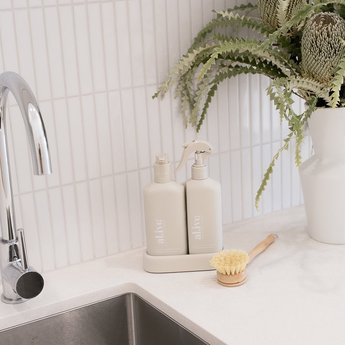 BENCH SPRAY & DISHWASHING LIQUID + TRAY, PREMIUM KITCHEN DUO | Creeping Fig