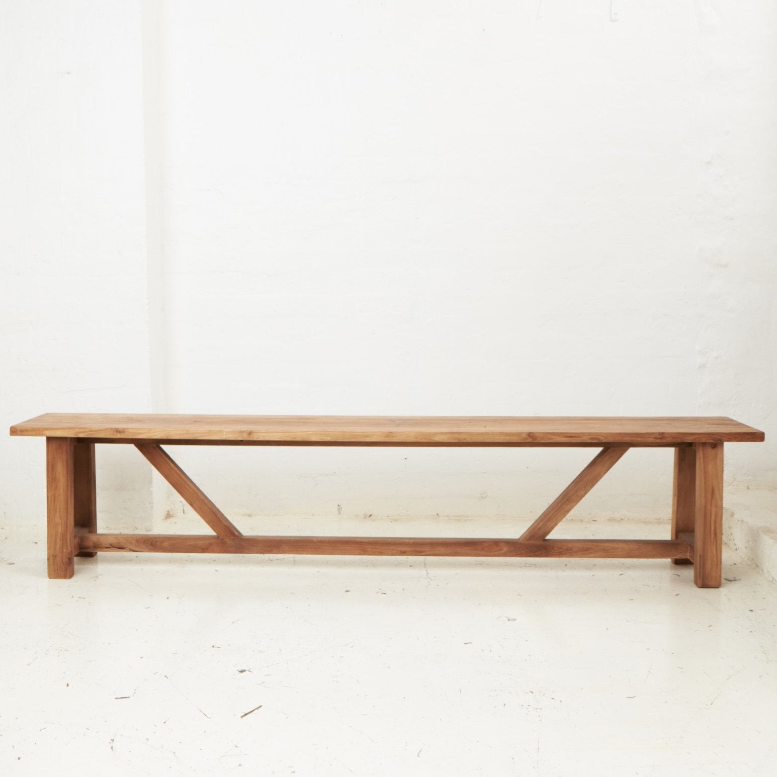 RUSTIC BENCH SEAT - 2M | Creeping Fig